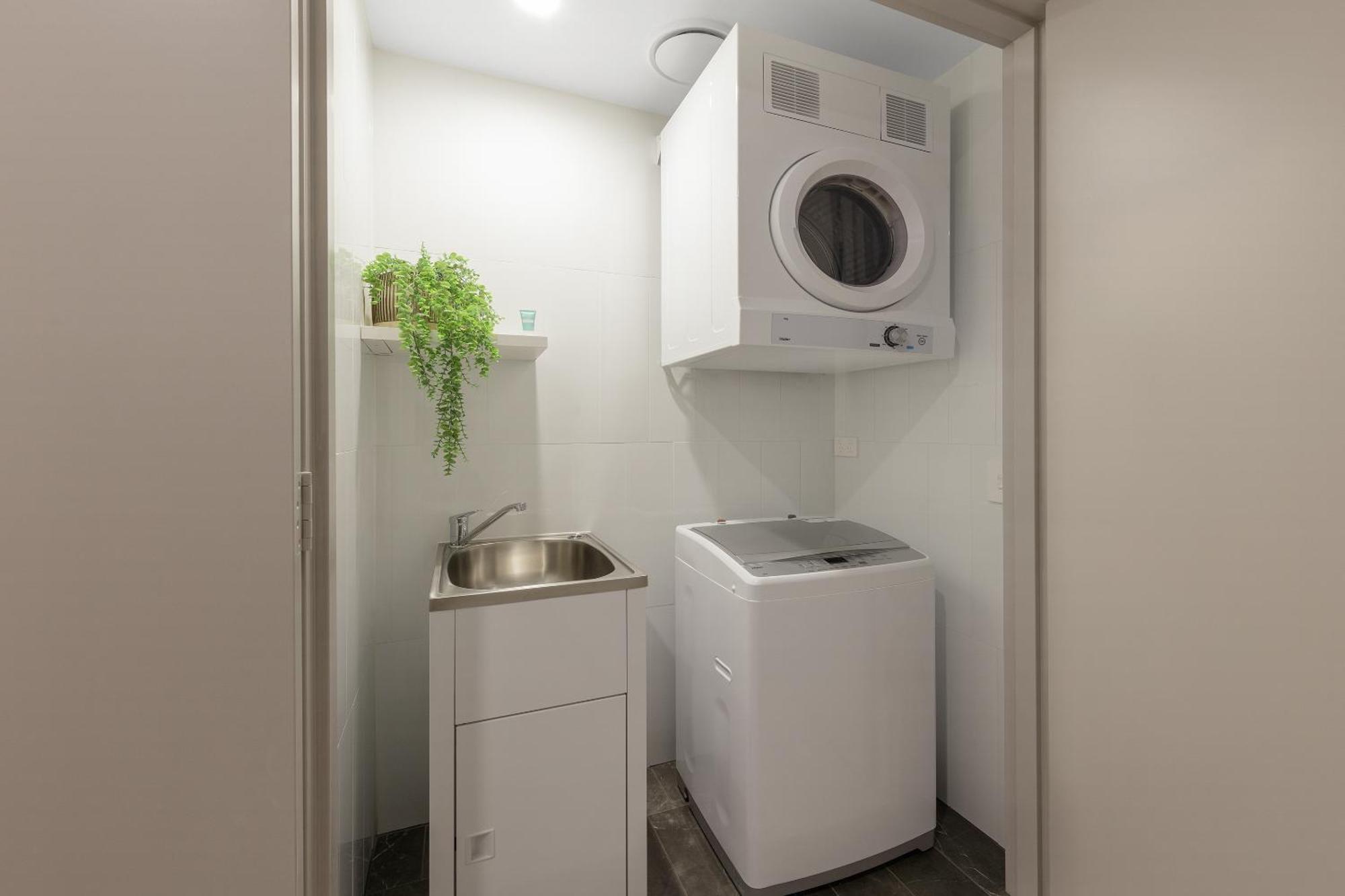 Meriton Suites Melbourne Luaran gambar Laundry room